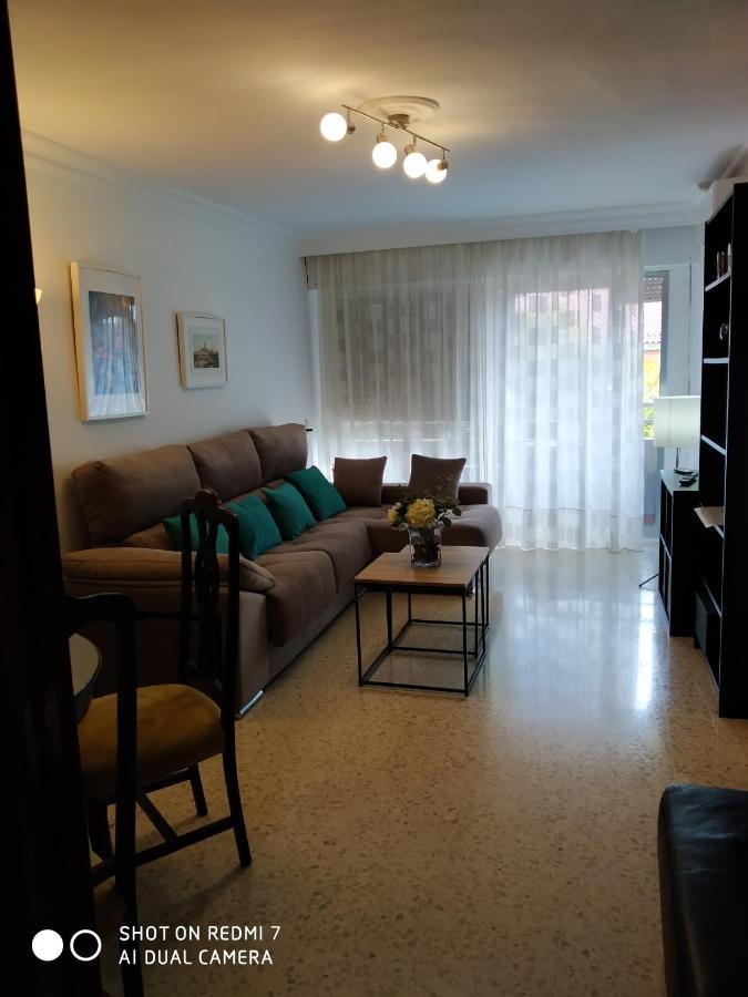 Luminoso Y Amplio Apartamento เซบีญา ภายนอก รูปภาพ